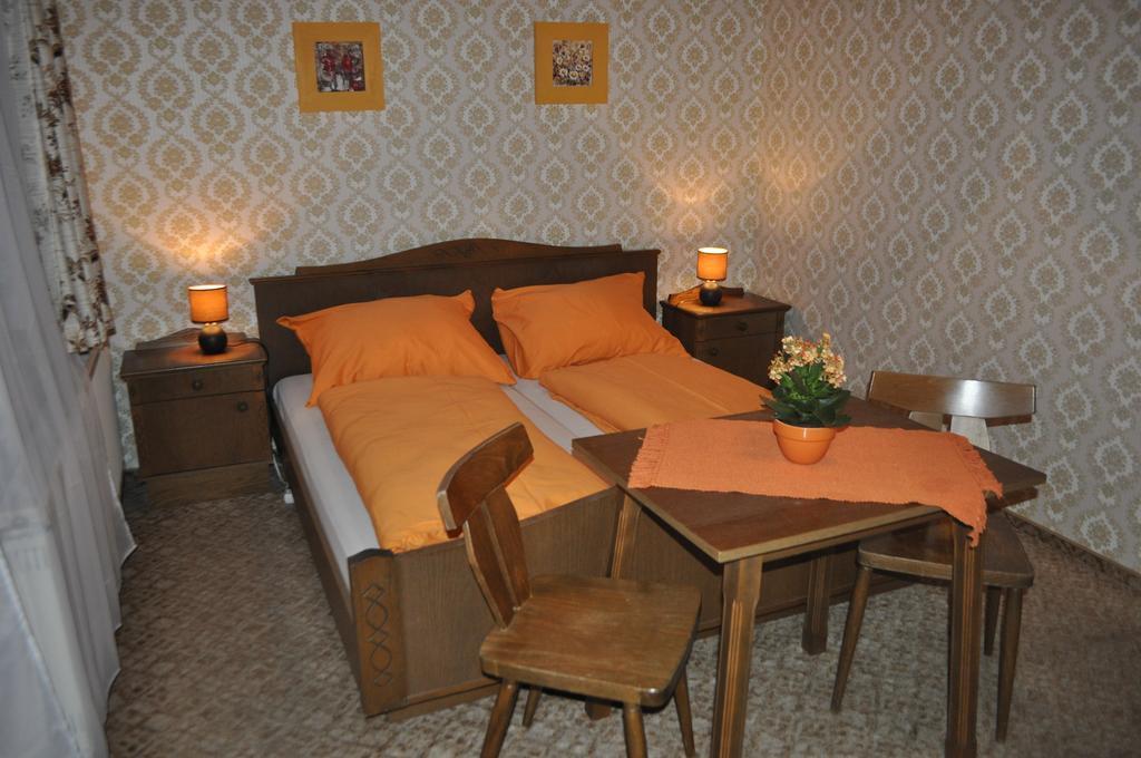Gasthaus Gruber Tamsweg Phòng bức ảnh