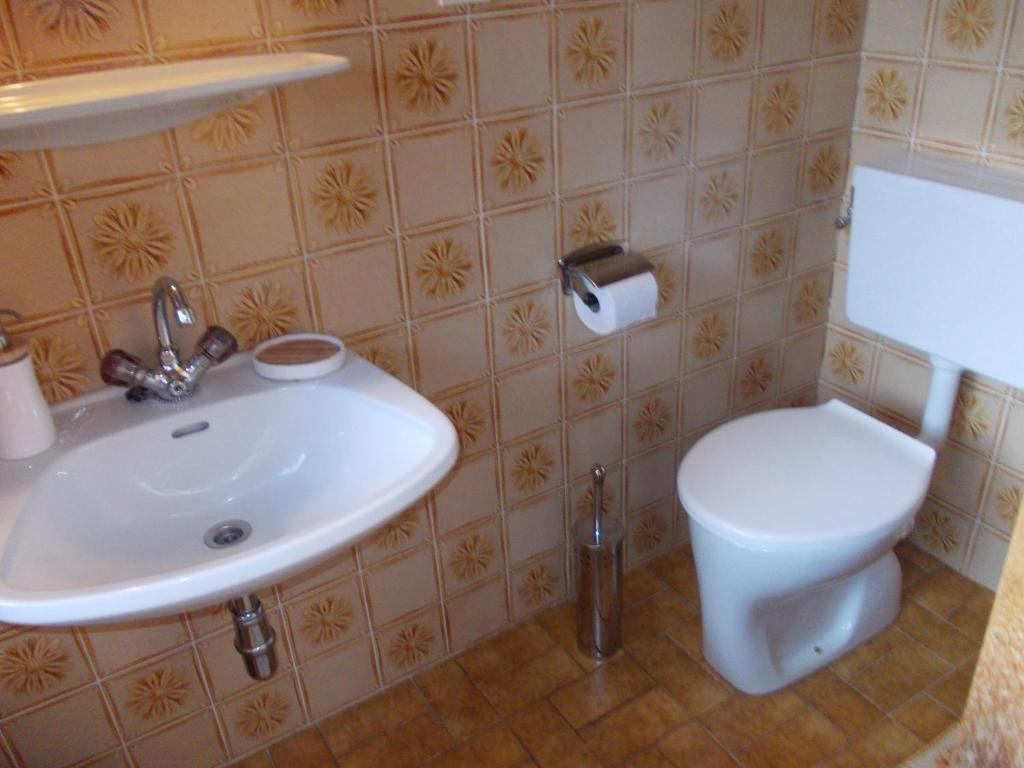 Gasthaus Gruber Tamsweg Phòng bức ảnh